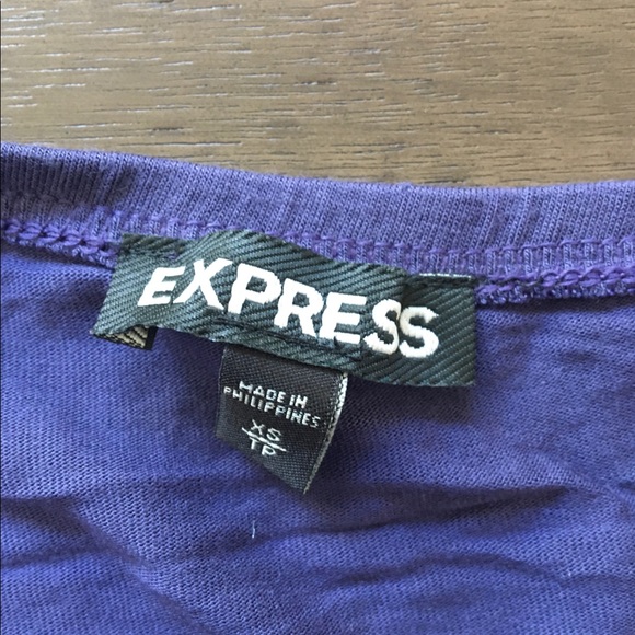 Express Ruffles Halter Top - Picture 4 of 9